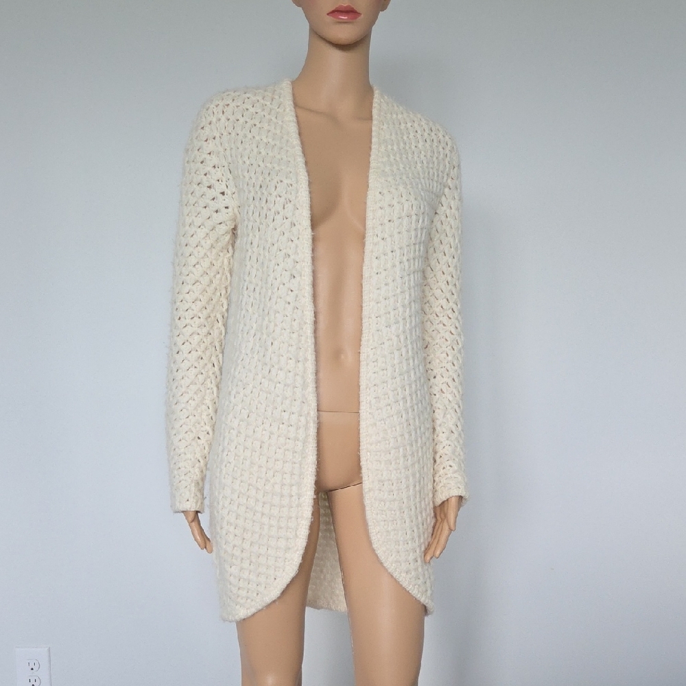 VICEDOMKNI Elegant Cream Knit Cardigan